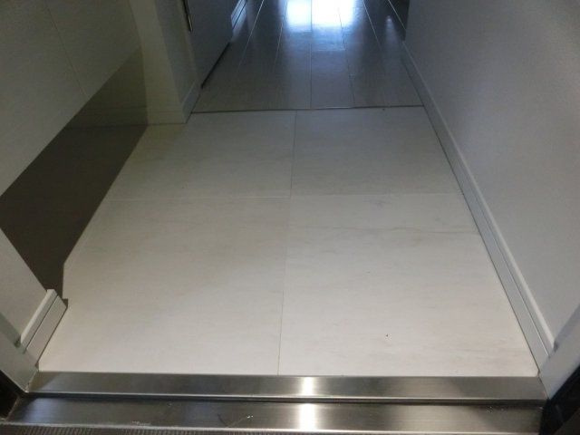 サムティ江戸堀ASUNTの玄関