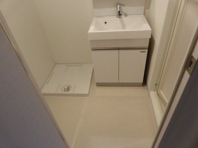 サムティ江戸堀ASUNTの洗面所