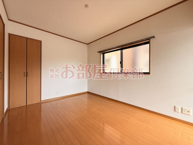 A・Y・J天神Ⅱの洋室|個人の部屋や寝室として使える洋室です