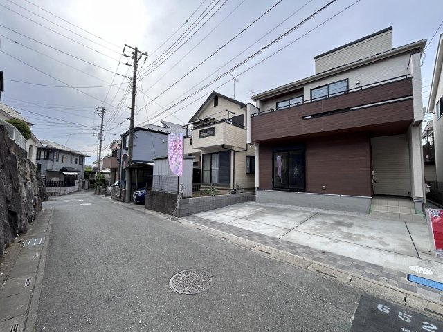 富士見市大字水子の新築一戸建の前面道路含む現地写真