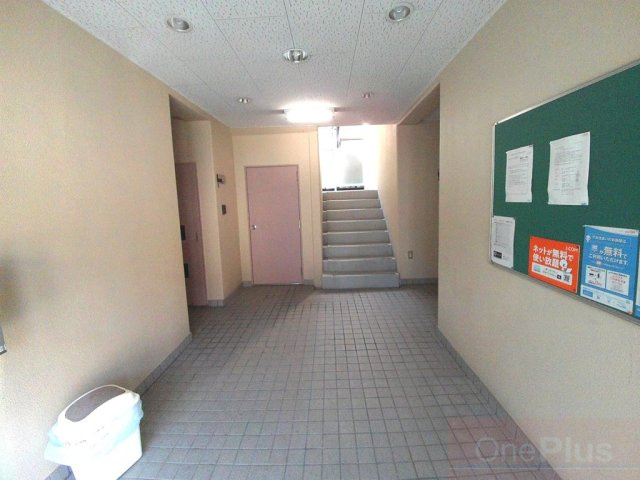 福田マンションのロビー|毎日通るロビーはこのようになっています