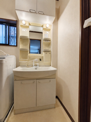 【独立洗面台】 | 豊中市北桜塚２丁目中古戸建 | エイブルだけの嬉しいサービス、ご用意しております。詳細は、お気軽に当社までお問合せ下さいませ！