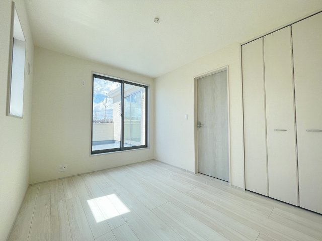 三郷市新和4丁目　新築戸建　全2棟　1号棟の洋室|同施工会社の参考写真になります。