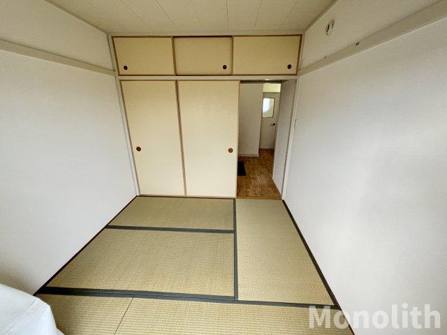 鶴山台10号棟の和室