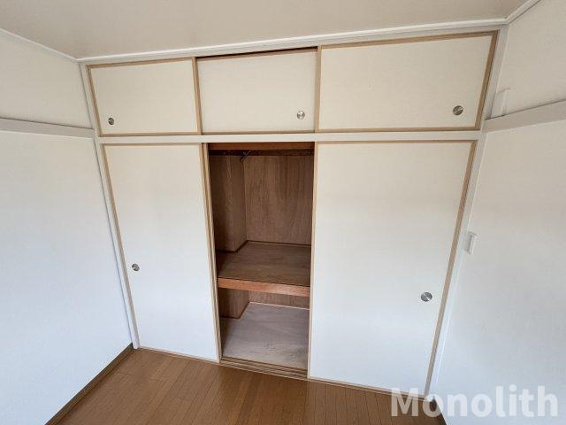 鶴山台10号棟の収納