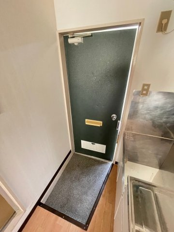 【玄関】