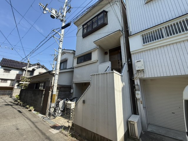 大蓮東1丁目　中古戸建の前面道路含む現地写真