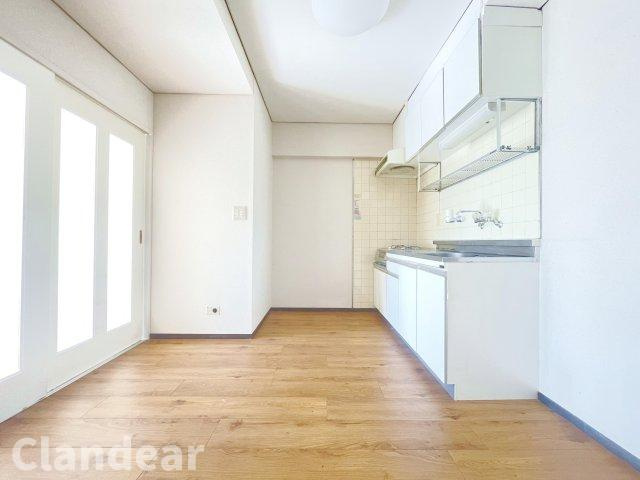 トーワ立石マンションＡ棟のダイニング|ドキドキの新生活も、安心してスタート。ぴったりの住まいを見つけませんか？クランディアが一緒に住まい選びをサポートします‼　まずは、お気軽にお問合せください　＃クランディア