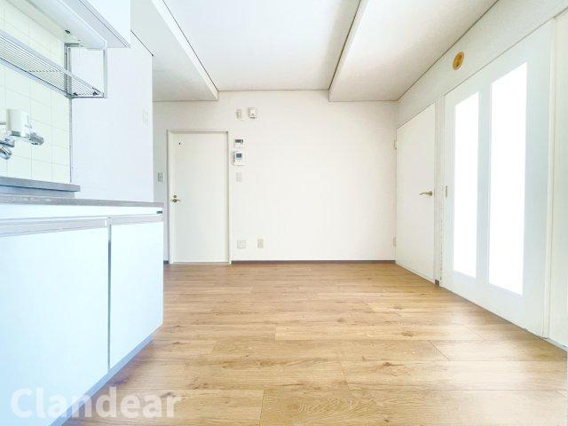トーワ立石マンションＡ棟のキッチン|ドキドキの新生活も、安心してスタート。ぴったりの住まいを見つけませんか？クランディアが一緒に住まい選びをサポートします‼　まずは、お気軽にお問合せください　＃クランディア