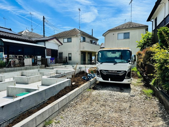 八王子市　中野町　新築一戸建て　２期の駐車場|～周辺商業施設充実　カースペース２台あり便利です～