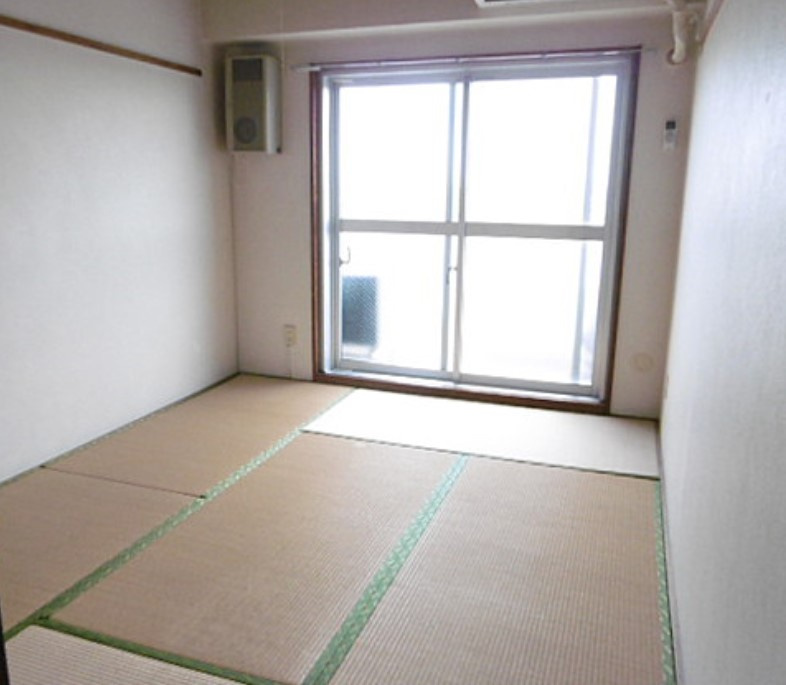 綾瀬市大上１丁目の賃貸マンションの和室