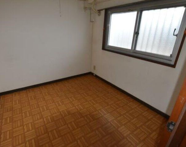 綾瀬市大上１丁目の賃貸マンションの居間・リビング