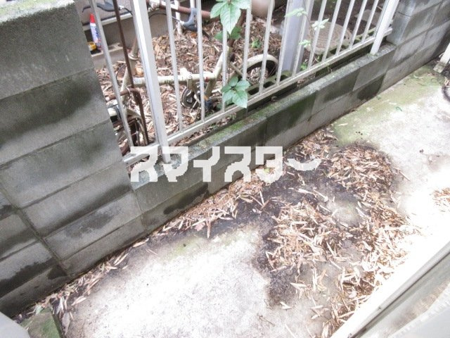 小金井マンションのバルコニー