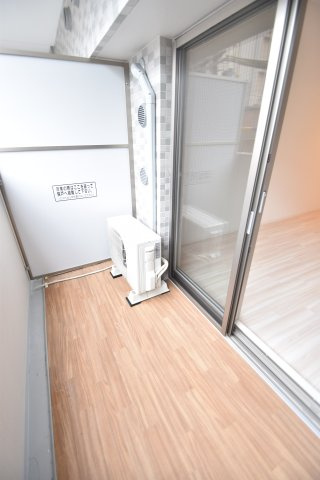 大阪市都島区東野田町１丁目の賃貸マンションのバルコニー