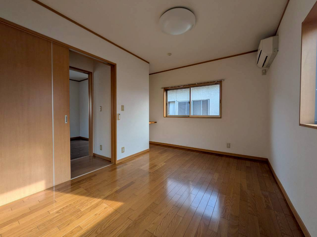 下新田古川様貸家の洋室
