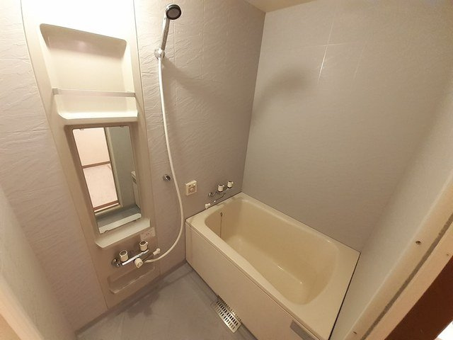 パルシャスつくばⅠの浴室|コンパクトで使いやすいお風呂です