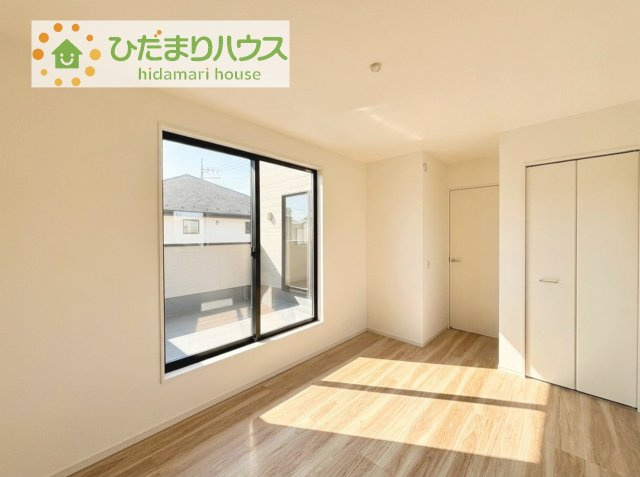 【洋室】 | 土浦市上高津2期　新築戸建　1号棟 | バルコニーに面した明るい洋室☆彡