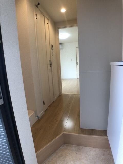 ディアマンテ北千住の玄関