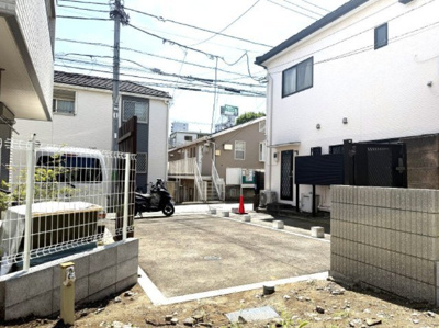 【外観】 | 【仲介手数料５０％（２４０万円）ＯＦＦ！】■桜新町駅１０分■１６０平米の参考プランあり | 決算キャンペーン中！
家計応援サービスの限界に挑戦中！
詳細は「諸費用」欄をご確認下さい！
■桜新町駅１０分
■土地面積１４４平米
■建物参考プラン１６０平米あり
■無料で間取図作成可能