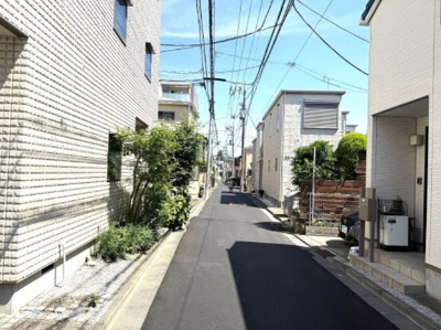 【周辺】 | 【仲介手数料５０％（２４０万円）ＯＦＦ！】■桜新町駅１０分■１６０平米の参考プランあり | 諸費用２４０万円ＯＦＦ！
決算キャンペーン中！
家計応援サービスの限界に挑戦中！
■桜新町駅１０分
■土地面積１４４平米
■建物参考プラン１６０平米あり
■無料で間取図作成可能
