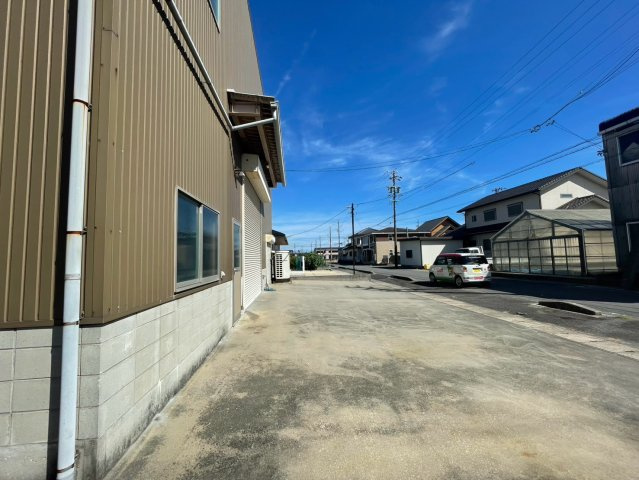 碧南市権現町貸倉庫の外観