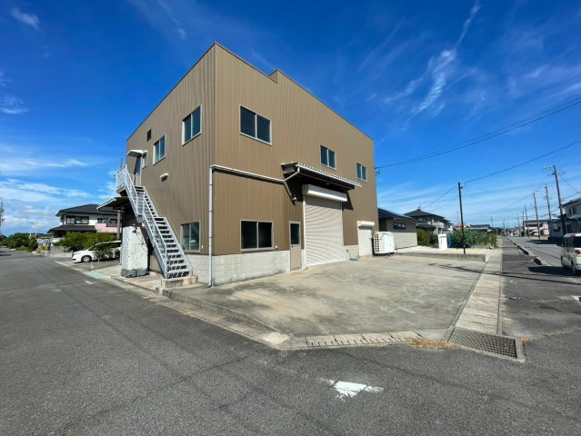 碧南市権現町貸倉庫の外観