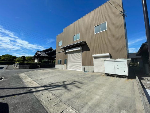 碧南市権現町貸倉庫の外観