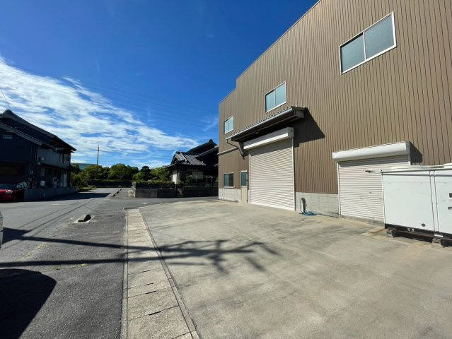 碧南市権現町貸倉庫の外観