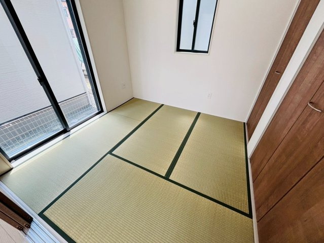 よかタウン／南区良町3丁目2期／2号棟の和室