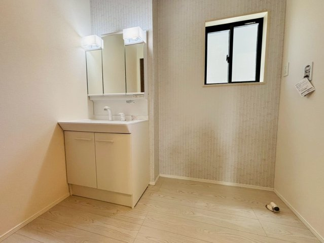 よかタウン／南区良町3丁目2期／2号棟の独立洗面台