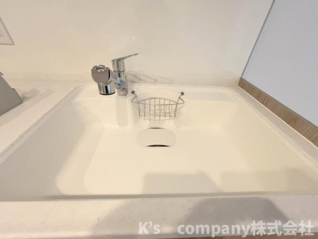 ◎茅ヶ崎市柳島1丁目　茅ヶ崎ガーデンハウスのキッチン|人造大理石のおしゃれなシンク◇