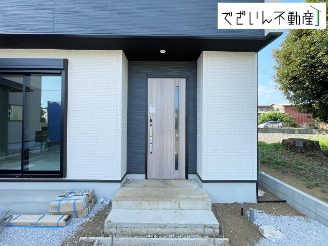 【玄関】 | GRAFARE嵐山町菅谷4期　新築住宅 | ≪2号棟≫
現地(2026年8月撮影)