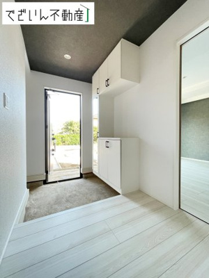 【玄関】 | GRAFARE嵐山町菅谷4期　新築住宅 | ≪2号棟≫
現地(2026年8月撮影)