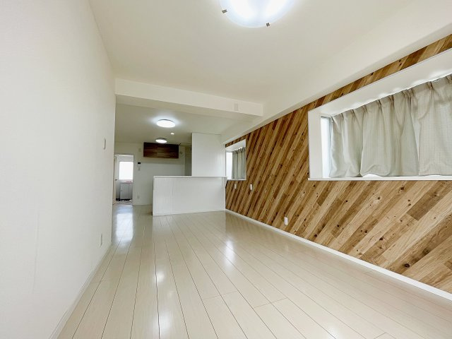 【居間・リビング】 | ユニーブル笠寺【名古屋市賃貸・エレベーター】