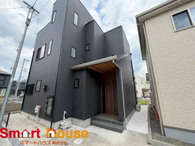 相模原市中央区田名　モデルハウス物件の外観|閑静な住宅街に堂々登場！ナチュラルで温かみのある木目調の内装も魅力です。土日祝日即日ご案内可能です♪
