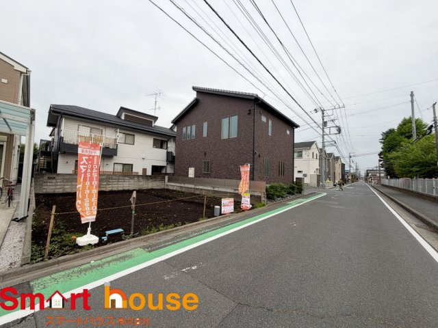 相模原市中央区星が丘3丁目　新築1棟の前面道路含む現地写真