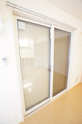 【セキュリティ】 | シャインハイツ | ※同物件・反転タイプの写真です。