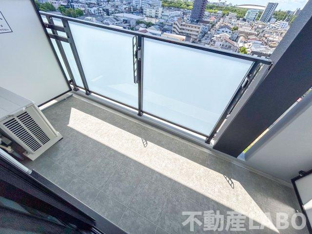 クローバー・プレミア長居公園東のバルコニー
