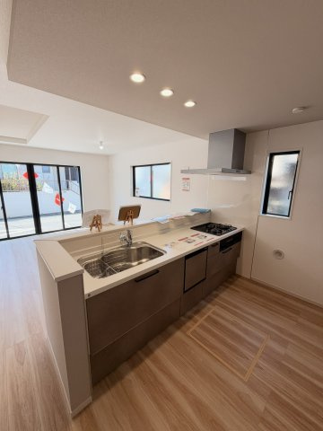 川越市霞ヶ関北4丁目　新築戸建　20期のキッチン
