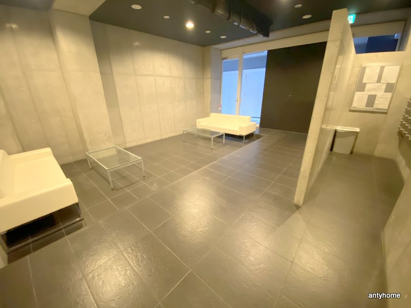 ドーマ島之内　仲介手数料無料のロビー