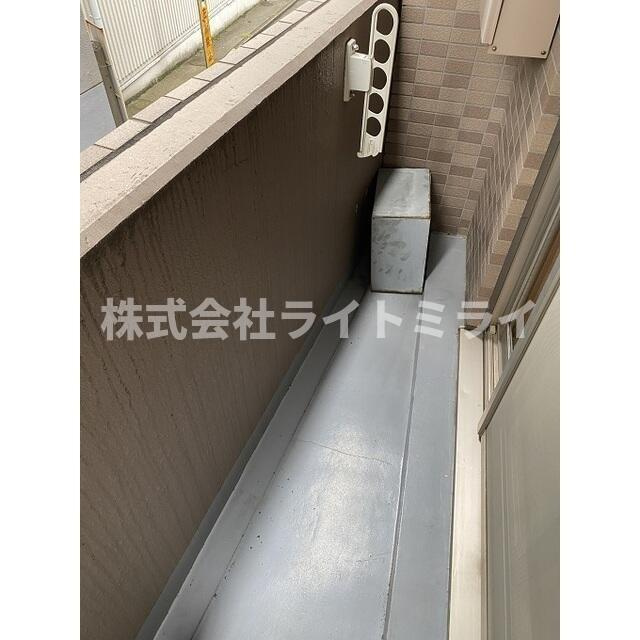 グラン　ブロッシェのバルコニー| 