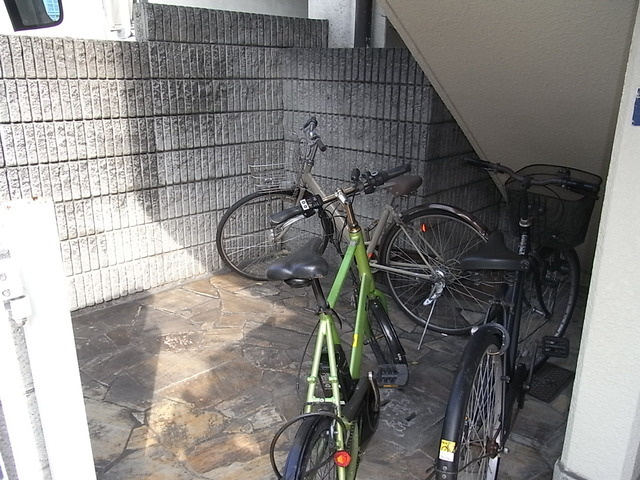 第２大森マンションの駐車場|駐輪場