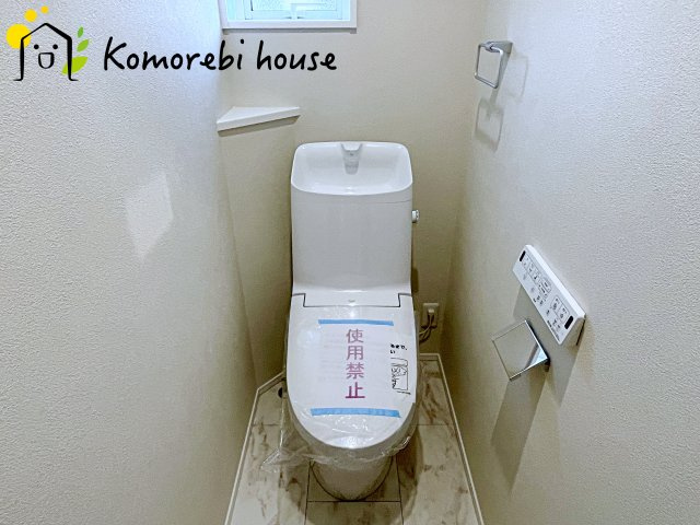 さいたま市大宮大和田町　新築一戸建て　グリーンガーデン　Aのトイレ|落ち着いたトイレです