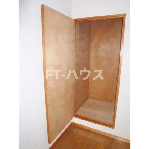ツートンハイツの収納