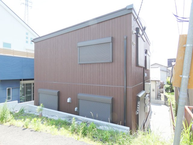 トレフル日野の外観
