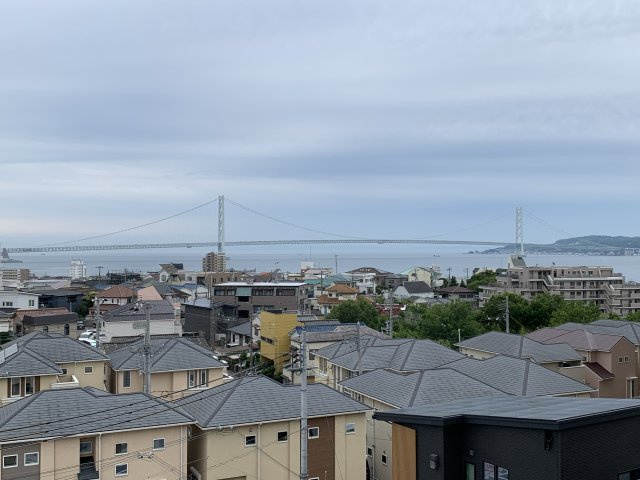 ワコーレ朝霧シーサイトヒルズⅢの展望|明石海峡大橋、淡路島を望む眺望
