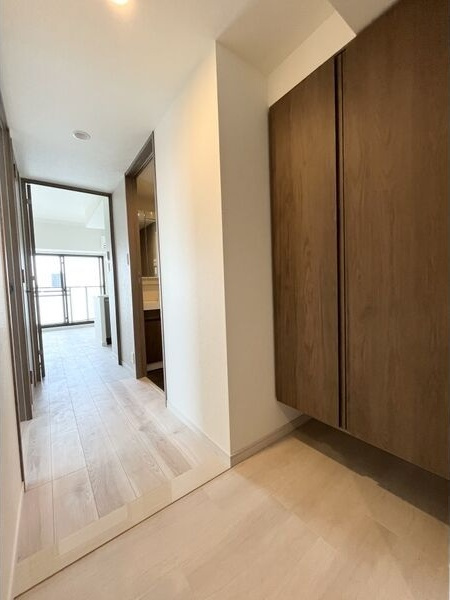 S-RESIDENCE高岳clarity(クラリティ)　の玄関