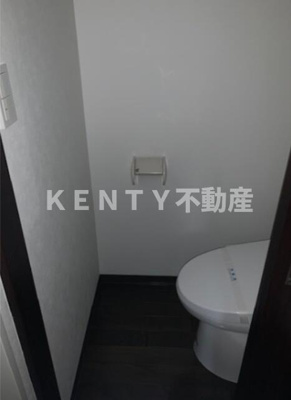 【トイレ】 | カーサ大井町（大井２丁目） | 落ち着いた色調のトイレです