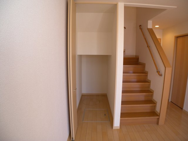 パールビューD棟のその他