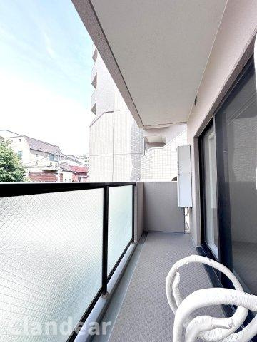 エンゼルハイム西新井大師のバルコニー|ドキドキの新生活も、安心してスタート。ぴったりの住まいを見つけませんか？クランディアが一緒に住まい選びをサポートします‼　まずは、お気軽にお問合せください　＃クランディア
